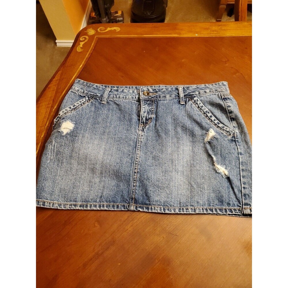 APT 9 Kohls Distressed Blue Jean Mini Skirt Denim Raw Edges Size 16